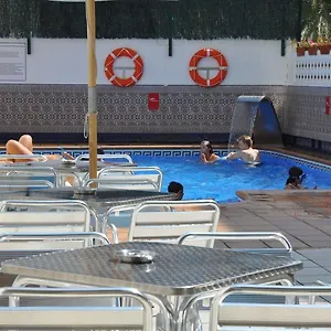 Aparthotel Safari, Calella